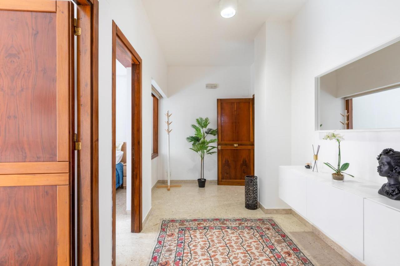 Teatro Politeama And Teatro Massimo Cozy Apartment Palermo Luaran gambar